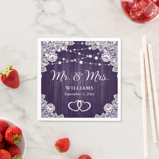 Lila Rustikale Holzwinkerneigung Serviette (Beispiel)