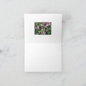 Lila Schlagworte über die Blankokarte Karte (Innenseite)