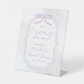 Lila Schleife Watercolor Hochzeitsdusche Sockelschild (Vorderseite)