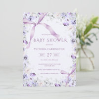 Lila Schleifen und Blumen Elegantes Baby