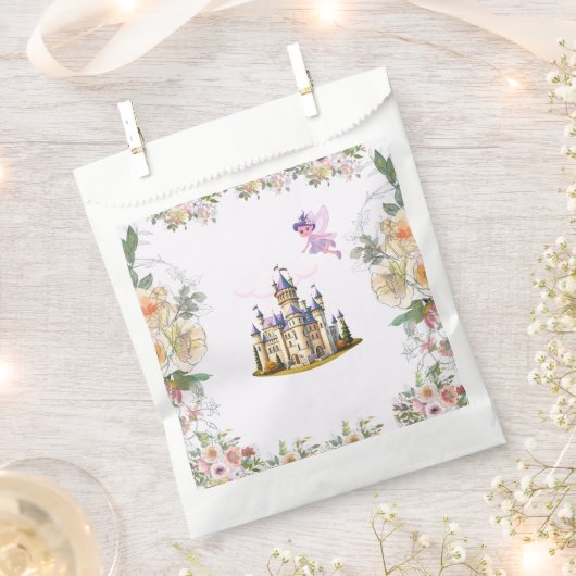 Lila Schloss Messe Geburtstag Thema mit Märchen Geschenktütchen (Ausgeschnitten)