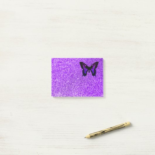 Lila Schmetterling im Glitzer Post-it Klebezettel (Auf Schreibtisch)