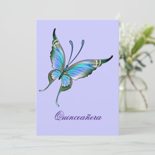 Lila Schmetterling Quinceanera 15. Geburtstag Einladung (Stehend Vorderseite)