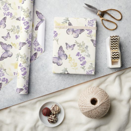 Lila Schmetterlinge Geburtstag Geschenkpapier (Kunsthandwerk)