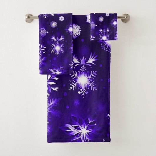 Lila Schneeflockenmuster Badhandtuch Set (Insitu)