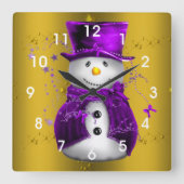 Lila Schneemann zu Weihnachten Quadratische Wanduhr (Vorderseite)
