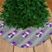 Lila Schneemänner auf Dunkelsilber Polyester Weihnachtsbaumdecke