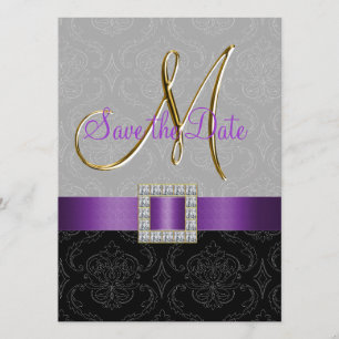 Lila schwarze Damast-Goldinitiale Save the Date