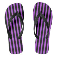 Lila-schwarze gestreifte Flip-Flops