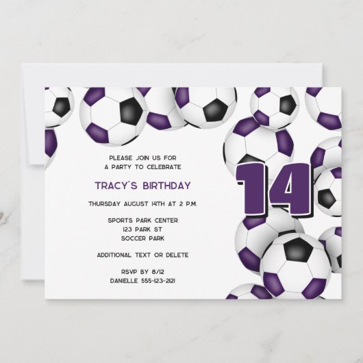 lila Schwarze Mannschaftsfarben Fußballbällchen Pa Einladung (Vorderseite)