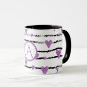 Lila Schwarze Streifen, Monogramm Tasse (VorderseiteRechts)