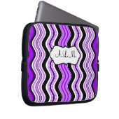Lila, schwarze, weiße gewellte laptopschutzhülle (Vorne Rechts)