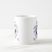 lila schwarzer Volleyballplatz Kaffeetasse (Mittel)