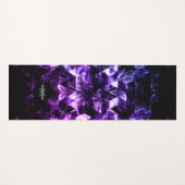 Lila Schwarzes geometrisches, Abstraktes Monogramm Yogamatte (Vorderseite (Horizontal))