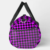 Lila Schwarzes Schachbrett Diamantmuster Duffle Bag (Rechts)