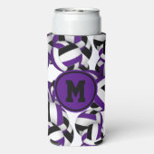 Lila schwarzes Volleyballmuster mit monogramm Selters Dosenkühler (Seltzer Rückseite)