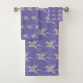 LILA SET SILVER UNICORN PATTERN BADEZIMMER TOWEL (Insitu)