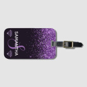 Lila Shimmer-Glitzer und Karo-Monogramm Gepäckanhänger (Vorderseite (Horizontal))