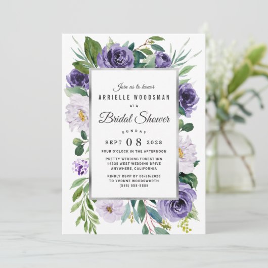 Lila Silbergraues Aquarellfarben Brautparty Einladung (Stehend Vorderseite)