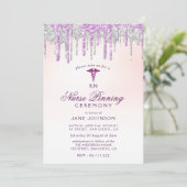 lila silberner Glitzer Nurse Pinning Zeremonie Einladung (Stehend Vorderseite)