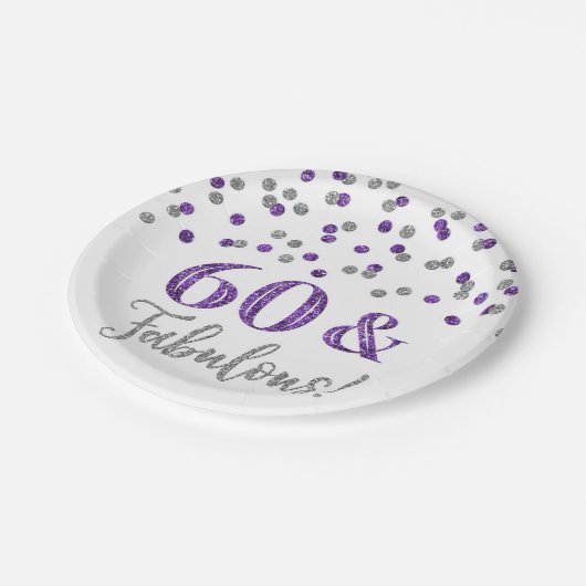 Lila Silver Confetti 60 und fabelhaft Pappteller (Schrägansicht)