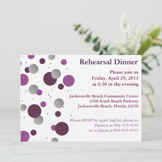 Lila & Silver Dot Probe Abendessen Einladung (Stehend Vorderseite)