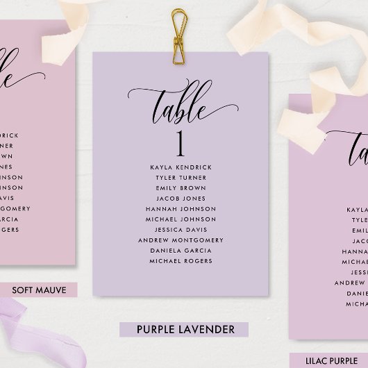Lila Sitzplankarten mit Gästennamen