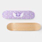 Lila Skull mit Flügelskateboard Skateboard (Horizontal)