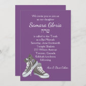 Lila Sneakers Bat Mitzvah Einladung mit Sarah (Vorne/Hinten)