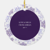 Lila Snowflake Merry Bright und Weihnachten Foto Keramik Ornament (Hinten)