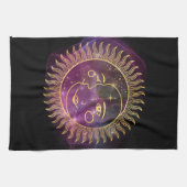 Lila Sonne und Mond Geschirrtuch (Horizontal)