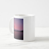 Lila Sonnenuntergang am Arrowhad-See Kaffeetasse (Vorderseite Links)