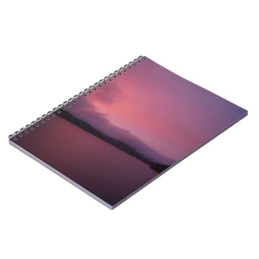 Lila Sonnenuntergang am Arrowhad-See Notizblock (Linke Seite)