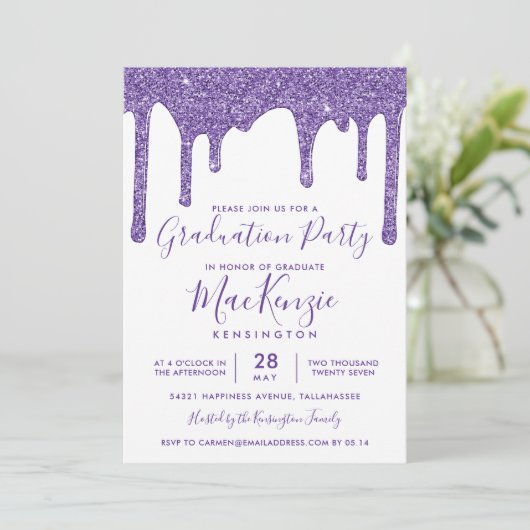 Lila Sparkle Glitzer Tropfen Graduierungsparty Einladung (Stehend Vorderseite)