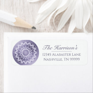 Lila-Spitzen-Mandala-Hochzeitsadresse