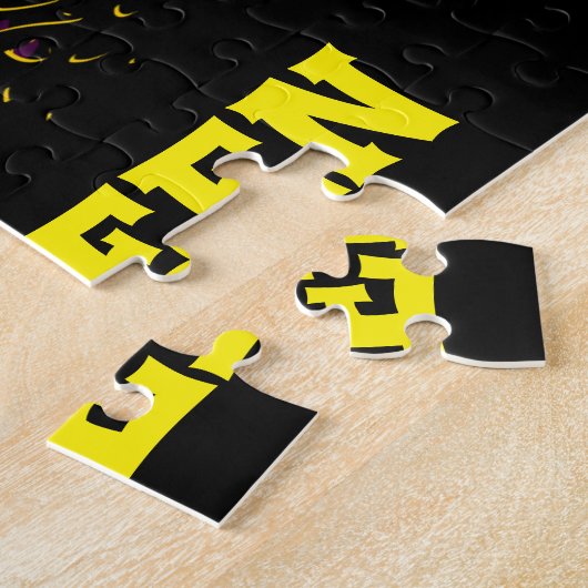 Lila Spooky Halloween Puzzle (Seite)