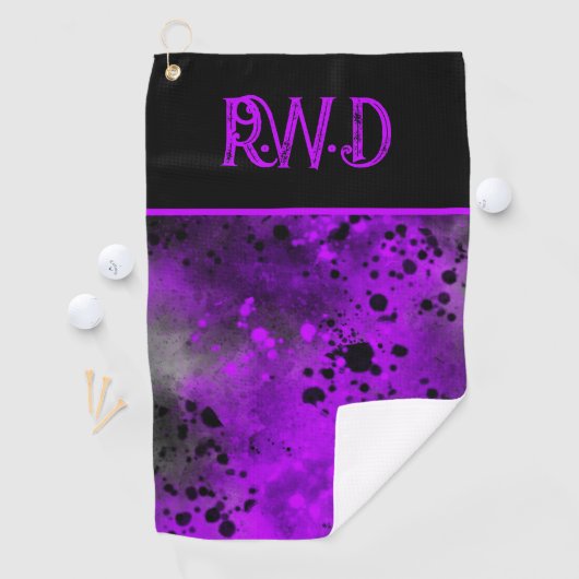 Lila Spritzer Monogram Golfhandtuch (Insitu)