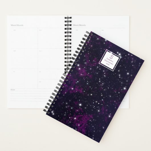 Lila Starry Sky Galaxy | Mit Monogramm Planer (Anzeige)