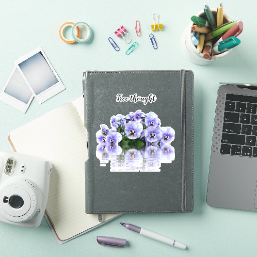 Lila Stiefmütterchen Aufkleber (iPad Hülle)