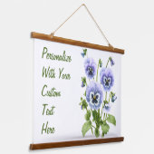 Lila Stiefmütterchen Botanische Kunst im Blumengar Wandteppich Mit Holzrahmen (Gewinkelt)