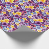 Lila Stiefmütterchen handillustriert Boho-Blumenmu Geschenkpapier (Ecke)