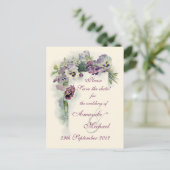 Lila Stiefmütterchen Save the Date Ankündigungspostkarte (Stehend Vorderseite)