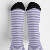 Lila Streifen Nahtloses Muster Socken (Oben)