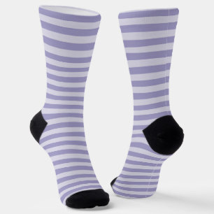 Lila Streifen Nahtloses Muster Socken