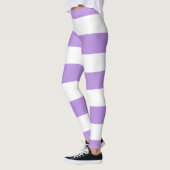 Lila Streifen, weiße Streifen, Streifenmuster Leggings (Links)
