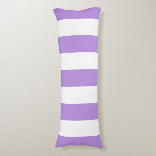 Lila Streifen, weiße Streifen, Streifenmuster Seitenschläferkissen (Vorderseite Vertikal)