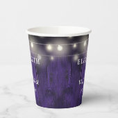 Lila String Lights Rustic Wood Boho Barn Wedding Pappbecher (Links)