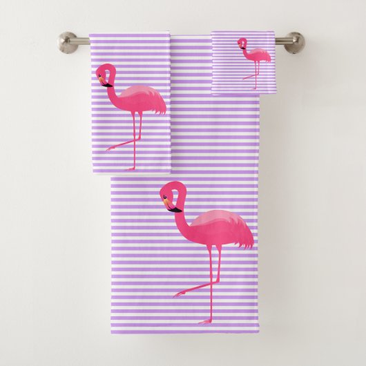 LILA STRIPE FLAMINGO BADEZIMMER TOWEL SET (Insitu)