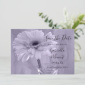 Lila, stumpfe Daisy Wedding Save the Date (Stehend Vorderseite)