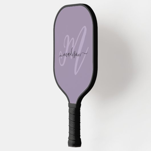 Lila stylisches Skriptmonogramm und Name Pickleball Schläger (Links)